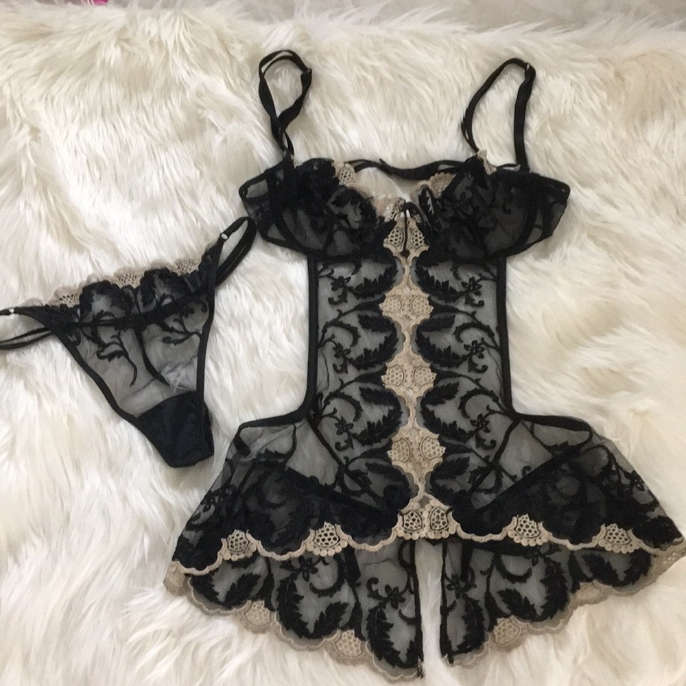 Sheer Black Embroidered Lace Lingerie Set Ribbon Tie Open Back Size S